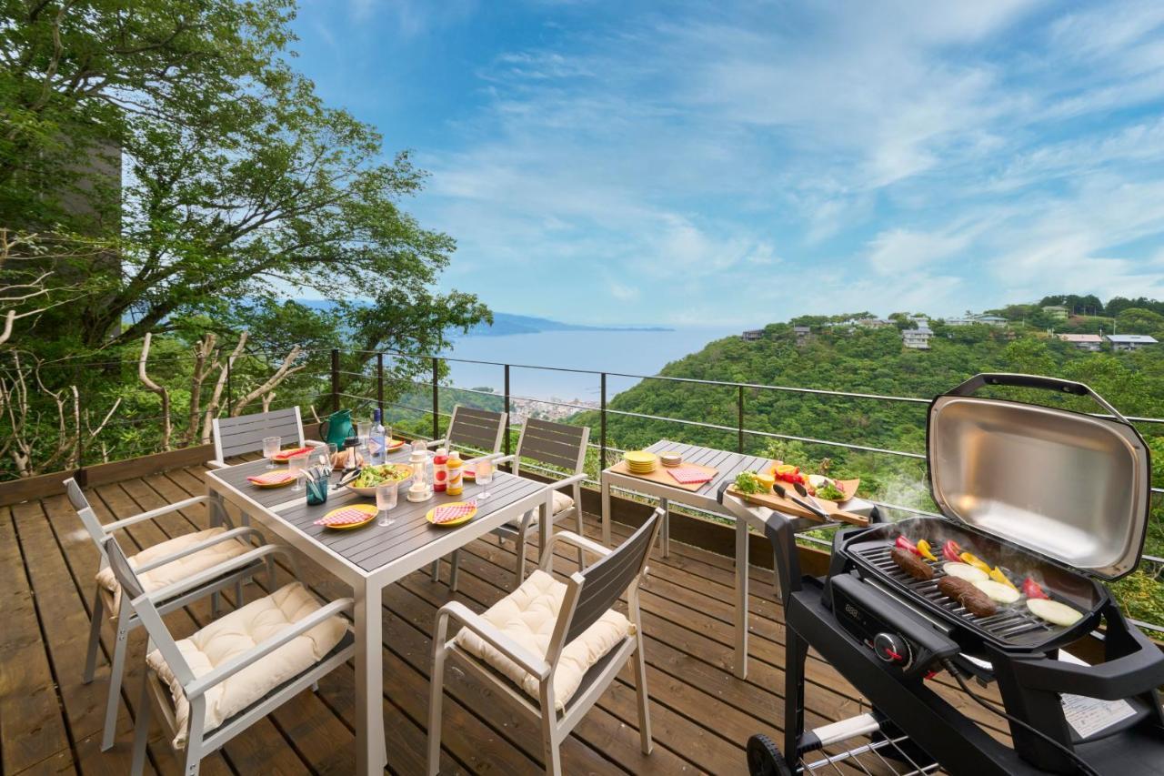 Suite Villa Ocean View Minami-Atami 熱海市 エクステリア 写真