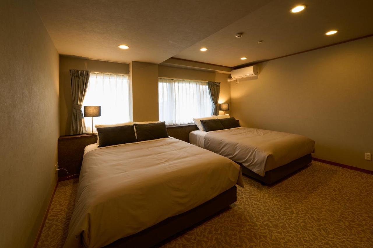 Suite Villa Ocean View Minami-Atami 熱海市 エクステリア 写真