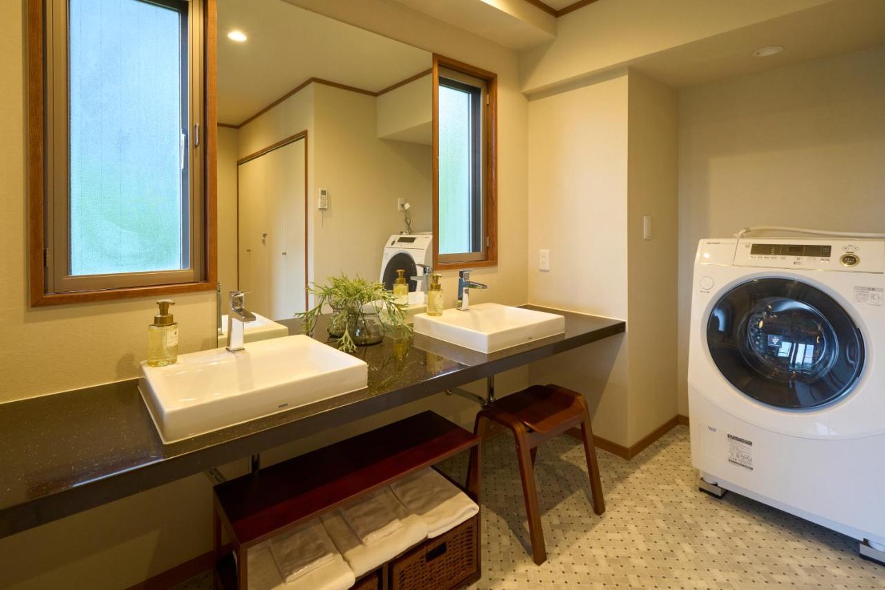 Suite Villa Ocean View Minami-Atami 熱海市 エクステリア 写真